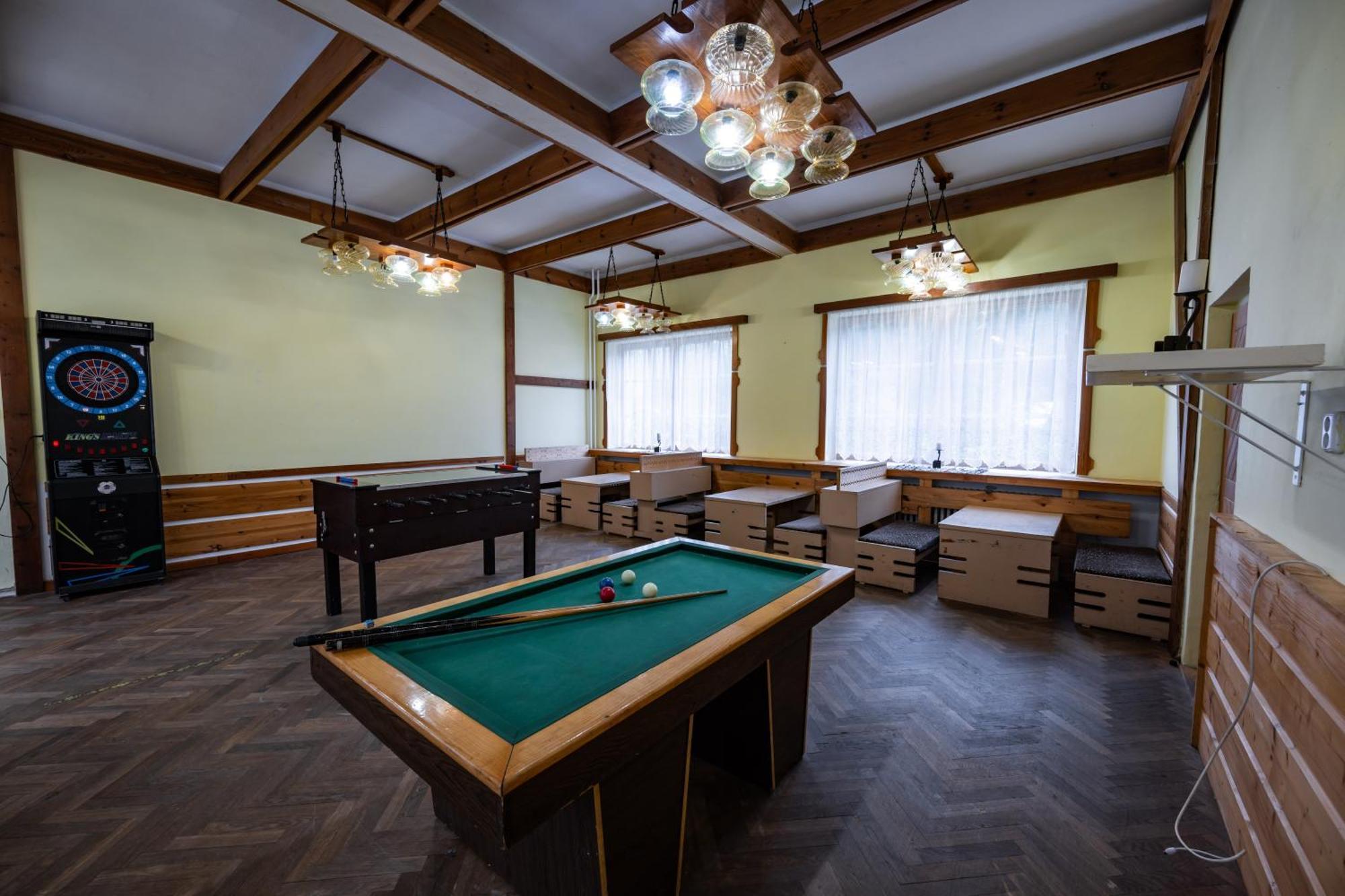 Horsky Hotel Kycerka Вельке-Карловице Экстерьер фото